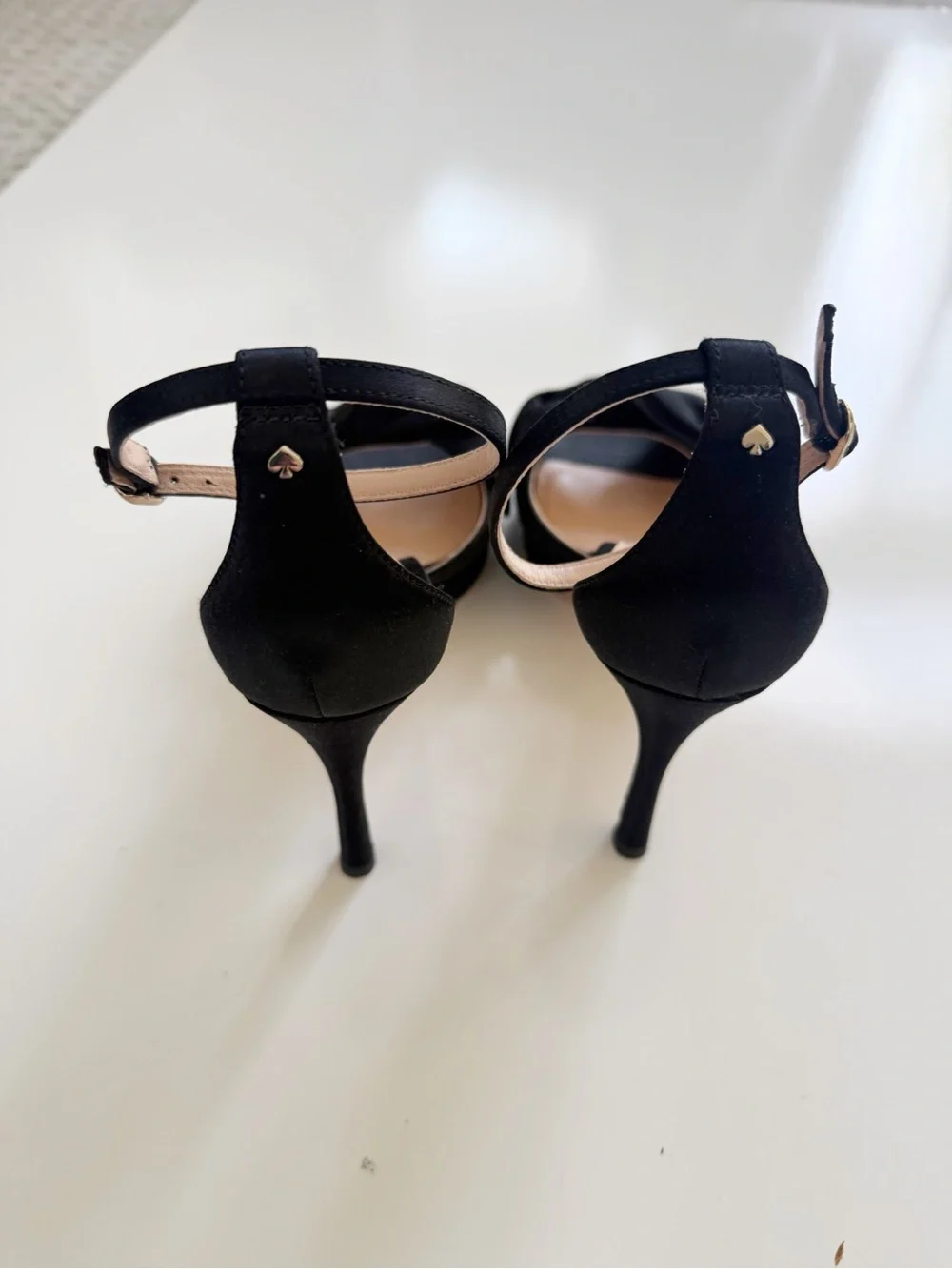 Kate Spade New York Bridal Bow Black Heeled Sandals Size 7.5